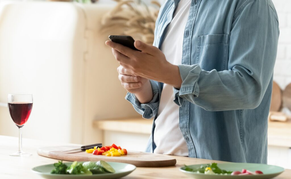 smartphone in de keuken