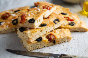 focaccia tomaat olijf